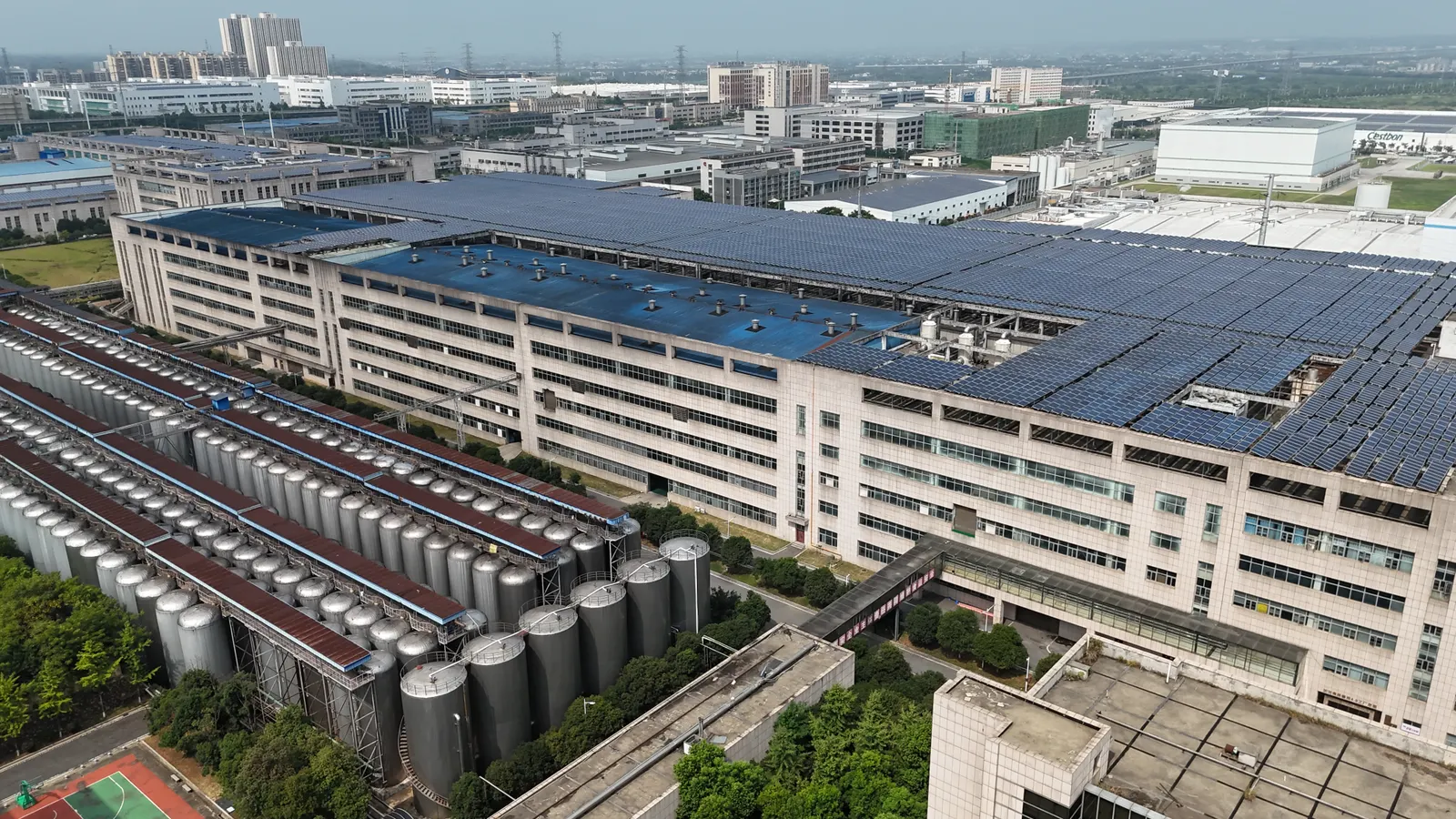 Industrial Rooftop Array